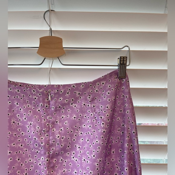 NEW Lilac with White Flowers Double Slit Maxi Skirt - Picture 8 of 9